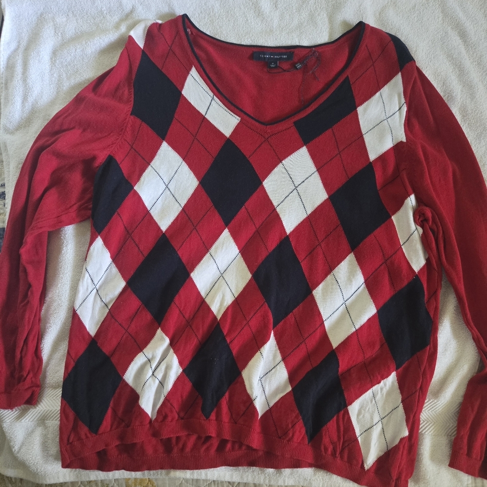 EUC Tommy Hilfiger Sweater